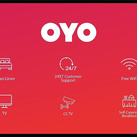 Oyo 44174 Hotel Mid Town Prime Harthala Buitenkant foto